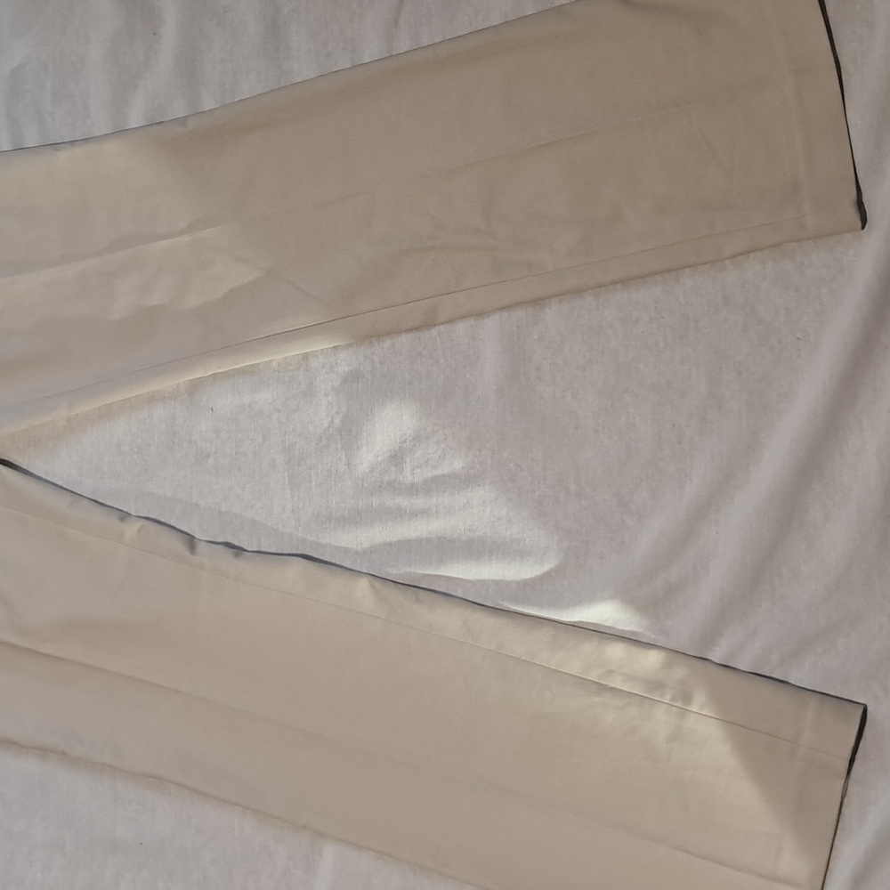 Banana Republic Jackson Fit. 4 Long.‎ Tan. - Picture 5 of 12